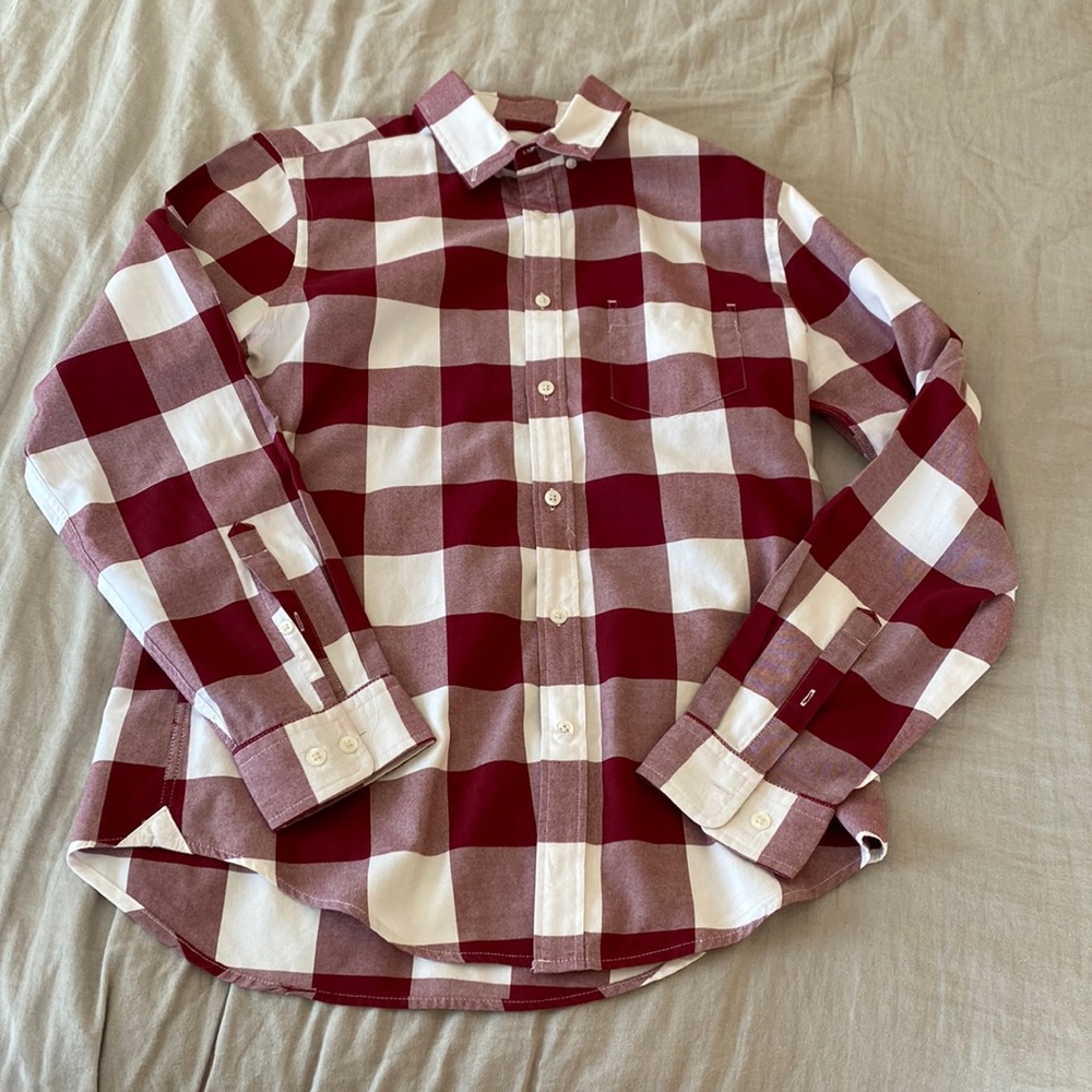 Express Soft Wash ButtonDown - Picture 1 of 6